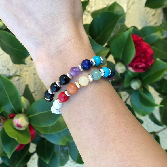 7 Chakra Energy Bracelet Set - Picture 2 of 7